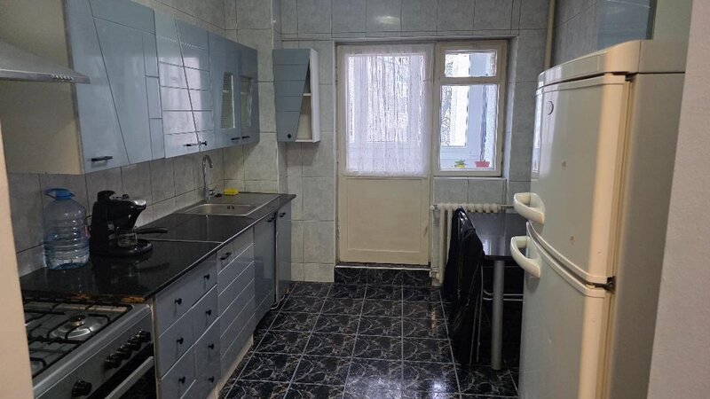 Basarabia, aproape de Stadionul National